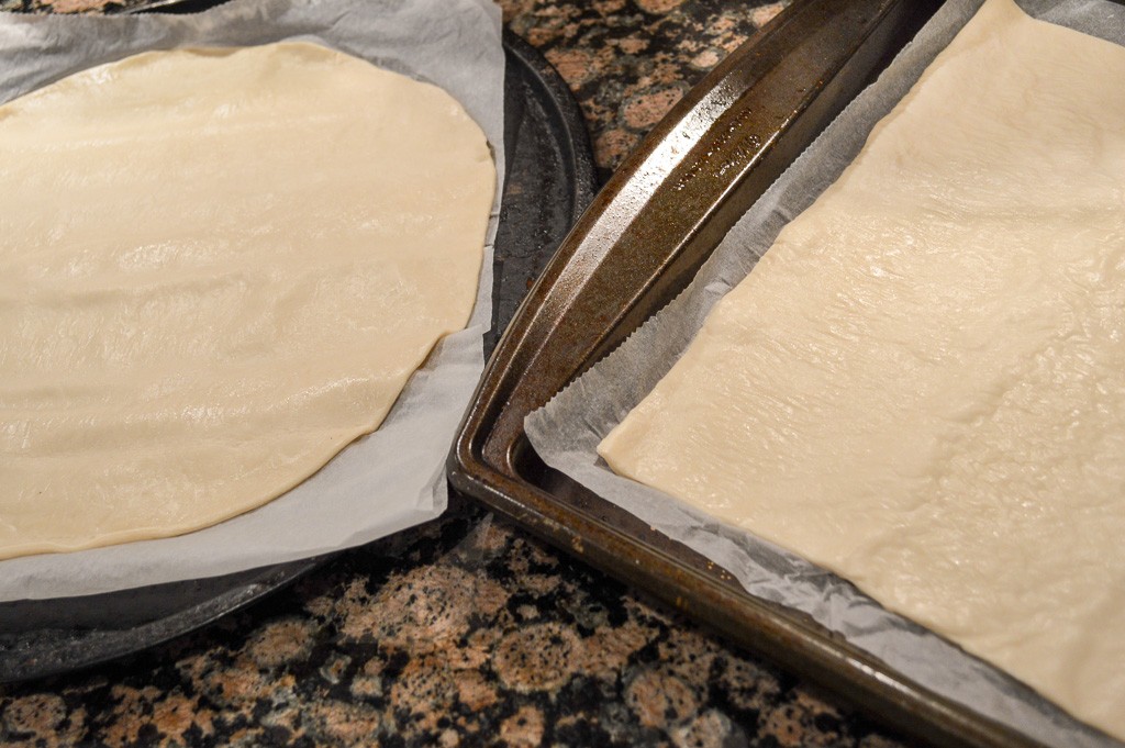 Wewalka Bistro and Family Style Pizza Dough